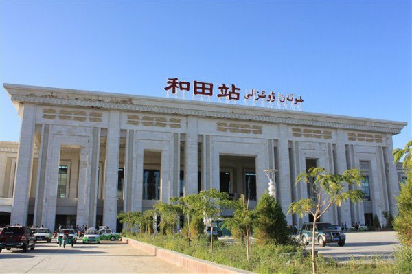 義烏市到和田物流專線-物流專線全境派送「免費取件」 義烏市到和田物流專線-物流專線全境派送「免費取件」